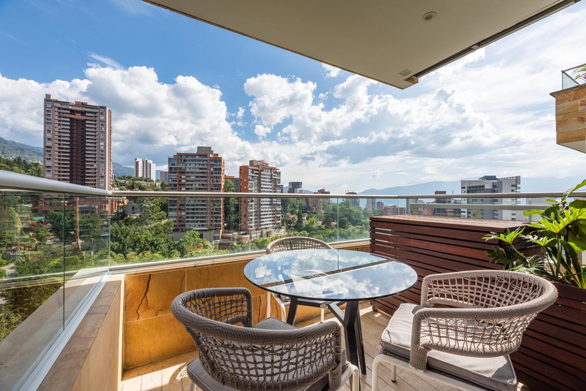 Estelar La Torre Suites ميديلين المظهر الخارجي الصورة